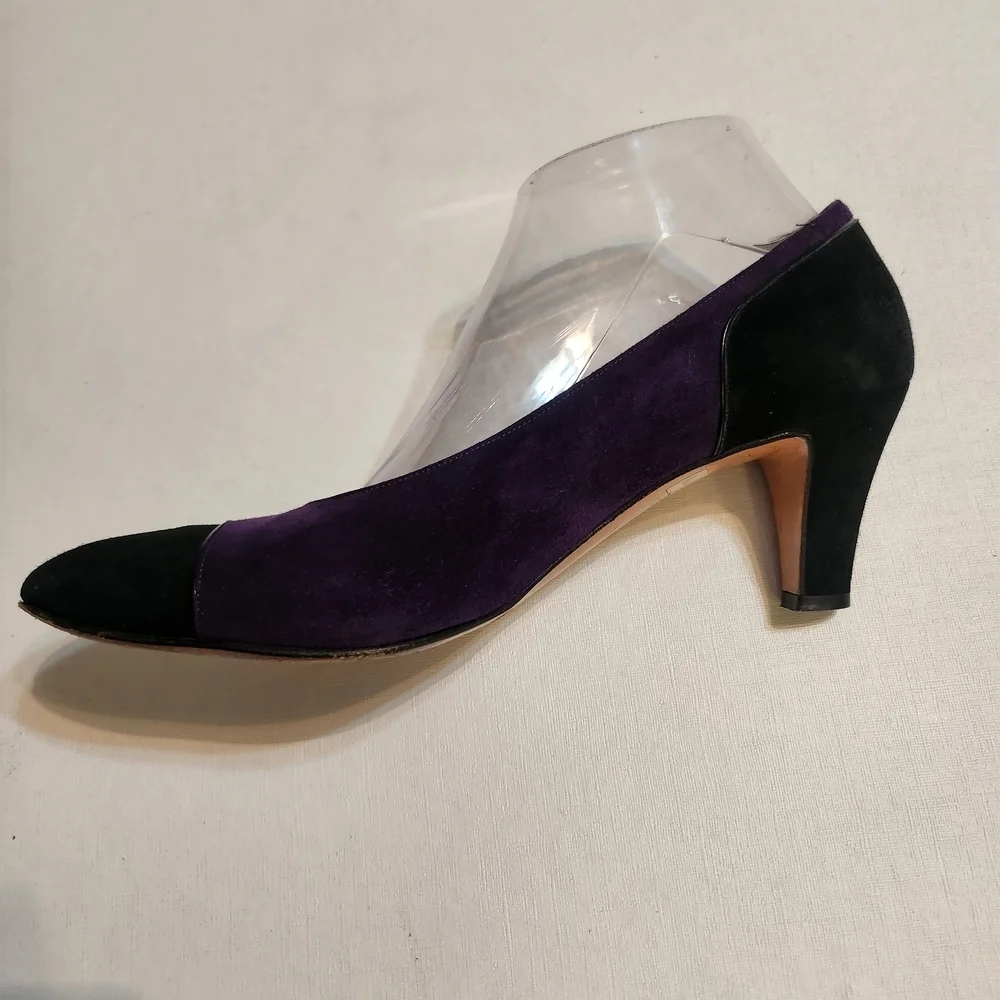 Vintage Salvatore Ferragamo Luxury Purple and Black Heels 9 AA